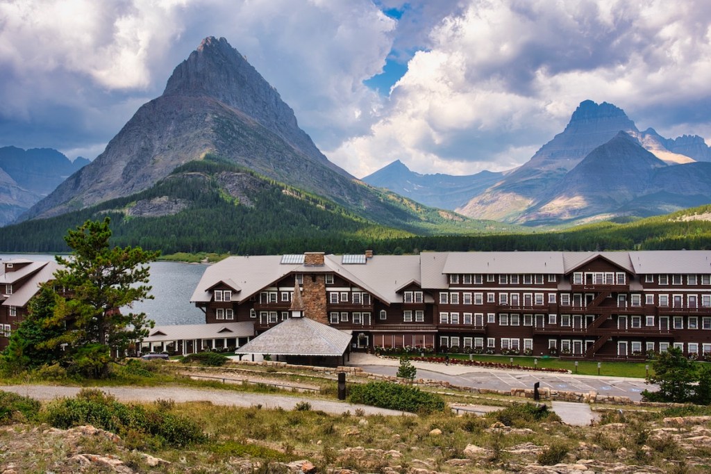 Glacier National Park, Many Glacier Hotel